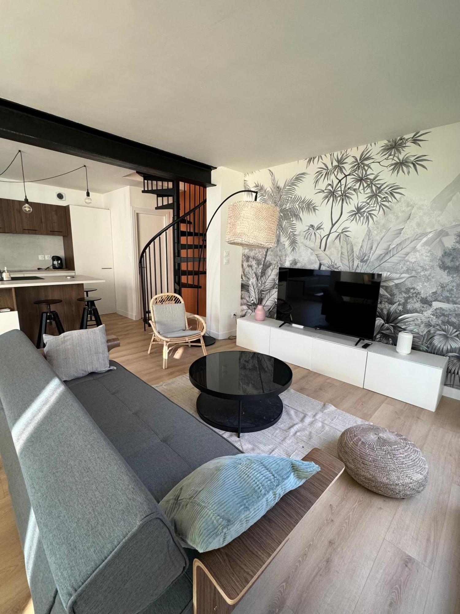 Elegante Maison De Renovee * Tolosa